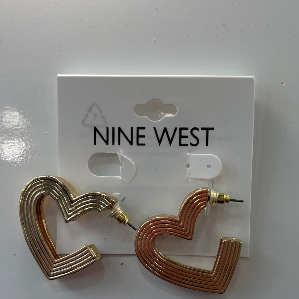 Nine West Black and Gold Heart Earrings